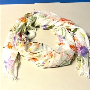 Floral Print Scarf - Multicolor